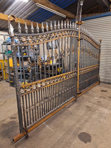 Bespoke wrought iron driveway - bespoke,